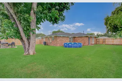 2615 6th Avenue N, Texas City, TX 77590 - Photo 35