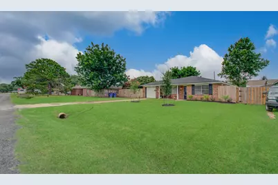 2615 6th Avenue N, Texas City, TX 77590 - Photo 31