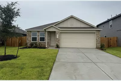 925 Woodhaven Lakes Drive, La Marque, TX 77568 - Photo 1