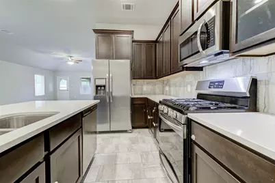 239 Murrieta Lane, Arcola, TX 77583 - Photo 17