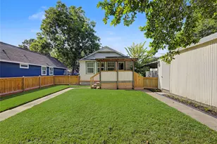 304 Foster St, Tomball, TX 77375 - Photo 21