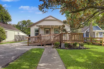 304 Foster Street, Tomball, TX 77375 - Photo 1