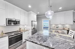 866 Wommack, Port Bolivar, TX 77650 - Photo 23