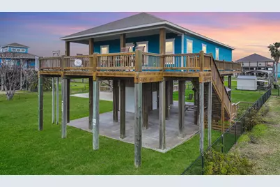 866 Wommack, Crystal Beach, TX 77650 - Photo 1