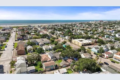 714 Winnie Street, Galveston, TX 77550 - Photo 27