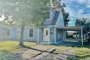 10338 Flaxman St, Houston, TX 77029 - Photo 1