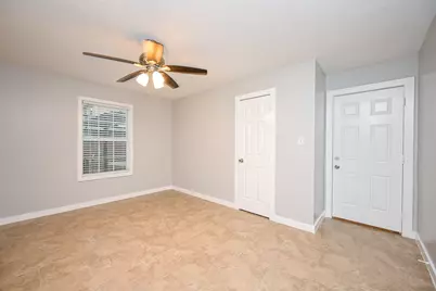 10338 Flaxman Street, Houston, TX 77029 - Photo 11