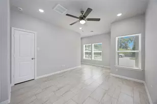 7987 Chateau St, Houston, TX 77028 - Photo 7