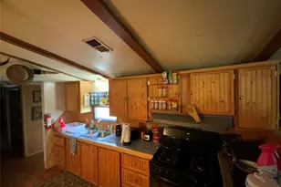 160 Tupelo S, Palacios, TX 77465 - Photo 7