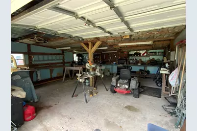 160 Tupelo S, Palacios, TX 77465 - Photo 15