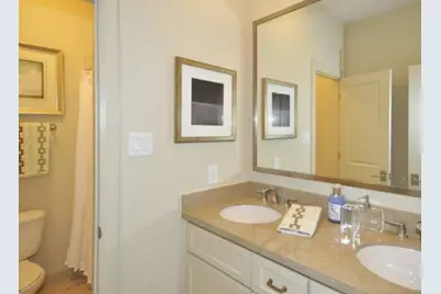 1972 Woodbury Street, Houston, TX 77030 - Photo 17