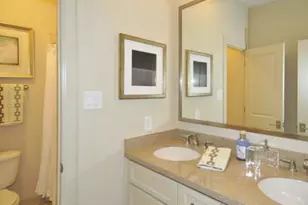 1972 Woodbury St, Houston, TX 77030 - Photo 17
