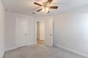 9840 Sweet Flag Ct, Conroe, TX 77385 - Photo 37