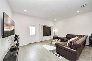 4613 Ireland St, Houston, TX 77016 - Photo 19