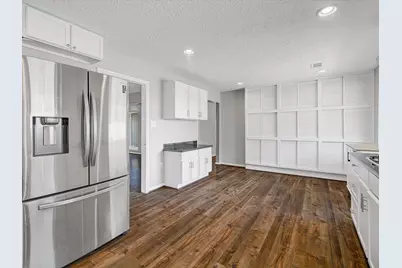 1426 Antigua Lane, Nassau Bay, TX 77058 - Photo 17