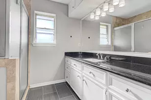 1426 Antigua Ln, Nassau Bay, TX 77058 - Photo 31