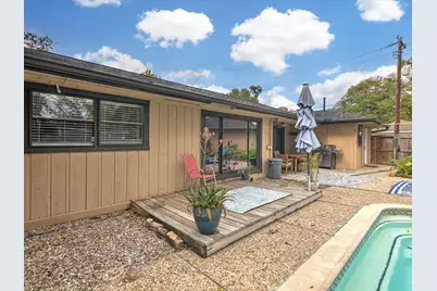 1426 Antigua Lane, Nassau Bay, TX 77058 - Photo 47