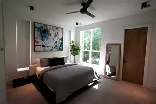 2205 Staples St, Houston, TX 77026 - Photo 7