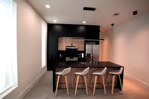 2205 Staples St, Houston, TX 77026 - Photo 5