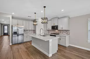 2702 Summer Indigo Trl, Pearland, TX 77089 - Photo 9