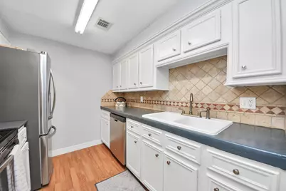 5711 Sugar Hill Drive #117, Houston, TX 77057 - Photo 17