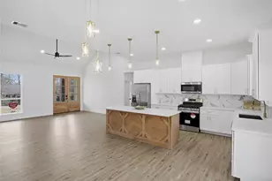 462 Carriage Trail, Montgomery, TX 77316 - Photo 23