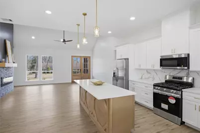 462 Carriage Trail, Montgomery, TX 77316 - Photo 21