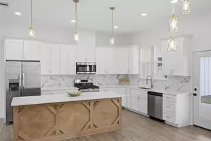 462 Carriage Trail, Montgomery, TX 77316 - Photo 5