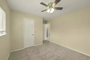 3638 Village Grove Dr, Humble, TX 77396 - Photo 39