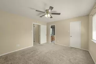 3638 Village Grove Dr, Humble, TX 77396 - Photo 33