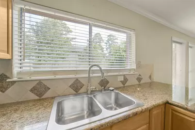 3638 Village Grove Drive, Humble, TX 77396 - Photo 15