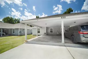 632 Luke St, Dayton, TX 77535 - Photo 9