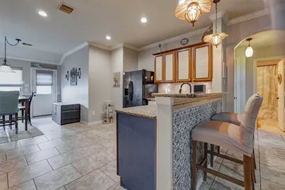 3037 Hawthorne Glen Lane, Dickinson, TX 77539 - Photo 7