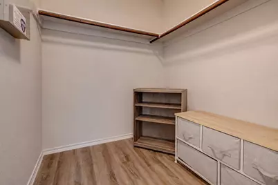 3037 Hawthorne Glen Lane, Dickinson, TX 77539 - Photo 17