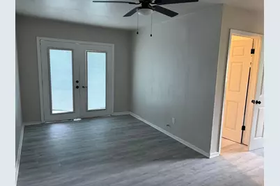 5890 Helbig Road, Beaumont, TX 77708 - Photo 3