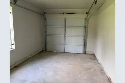 5890 Helbig Road, Beaumont, TX 77708 - Photo 29