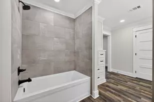 525 Charmaine Dr E, Woodville, TX 75979 - Photo 25