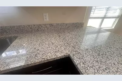 500 Legacy Avenue #504, Alvin, TX 77511 - Photo 9