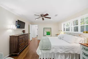 10218 Piermain Dr, Houston, TX 77035 - Photo 13