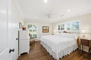 10218 Piermain Dr, Houston, TX 77035 - Photo 15