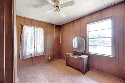 505 Kellett Avenue, Schulenburg, TX 78956 - Photo 15
