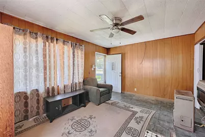 505 Kellett Avenue, Schulenburg, TX 78956 - Photo 7