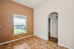 1818 Sonoma Breeze Dr, Houston, TX 77049 - Photo 11