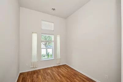 1818 Sonoma Breeze Drive, Houston, TX 77049 - Photo 19