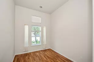 1818 Sonoma Breeze Dr, Houston, TX 77049 - Photo 19