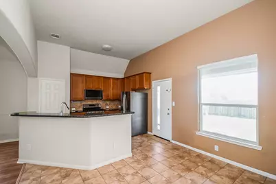 1818 Sonoma Breeze Drive, Houston, TX 77049 - Photo 7