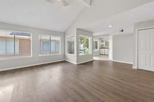 12200 Overbrook Ln, Houston, TX 77077 - Photo 5