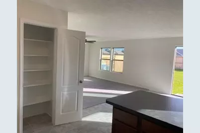727 Hardwood Grove Court, Houston, TX 77090 - Photo 9