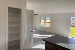 727 Hardwood Grv Ct, Houston, TX 77090 - Photo 9