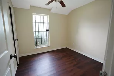 11075 Spottswood Drive, Houston, TX 77016 - Photo 3